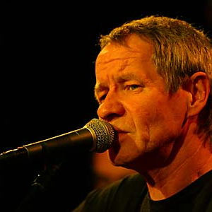 Tinu Heiniger photo provided by Last.fm