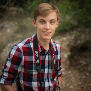 Zdjęcia dla 'Jon Cozart'