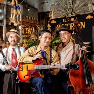 Avatar de Clap Stomp Swingin'