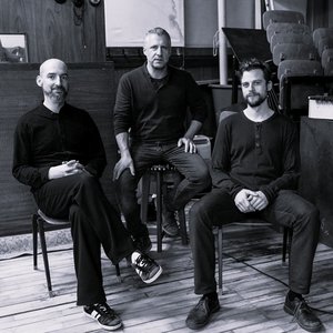 The Attic - Rodrigo Amado / Gonçalo Almeida / Onno Govaert için avatar