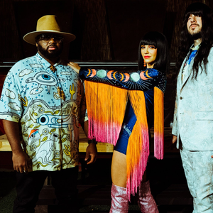 Khruangbin live