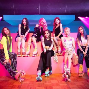 Avatar for MOMOLAND & Natti Natasha
