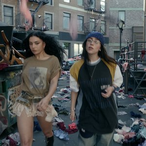 Charli xcx feat. Billie Eilish 的头像