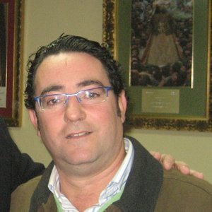 'RAFA GONZALEZ SERNA' için resim