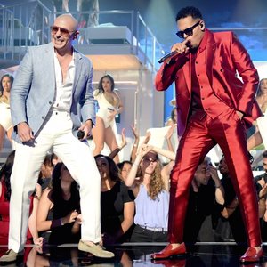 Pitbull & Chris Brown のアバター