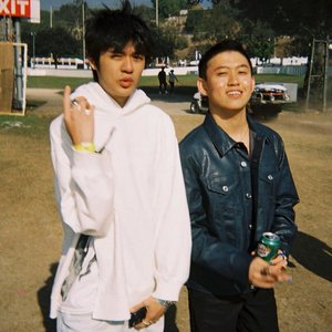 Аватар для Rich Brian & Warren Hue