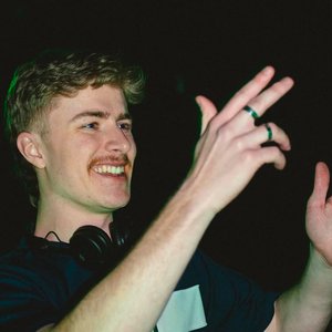 Avatar di Charlie Shell