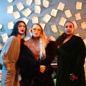 Qveen Herby feat. Blimes & Gifted Gab 的头像