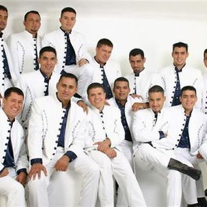 La Arrolladora Banda El Limon