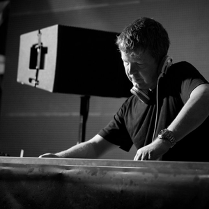 John Digweed photo provided by Last.fm