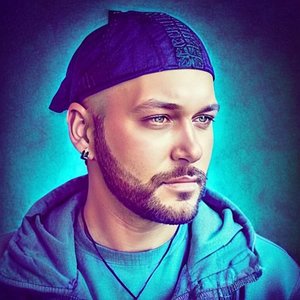 MARK DEE 的头像