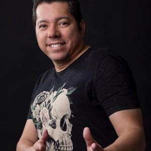 Louro Santos 的头像