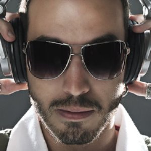 Gustavo Fk 的头像