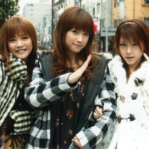 吉澤ひとみ・新垣里沙・亀井絵里 music, videos, stats, and