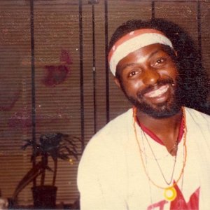 Frankie Knuckles için avatar