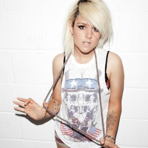 Roman Messer feat. Christina Novelli 的头像