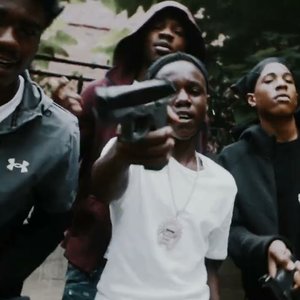 Courtside Uzi 的头像