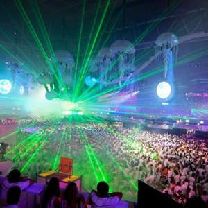 Sensation White için avatar