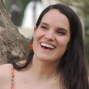 “Gabriela Carel”的封面