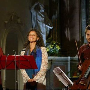 Image for 'Iva Bittová & Škampa Quartet'