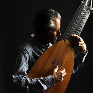 'Lute' için resim