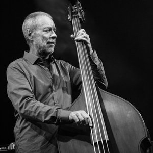 Dave Holland のアバター