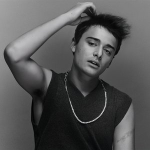 Noah Schnapp 的头像