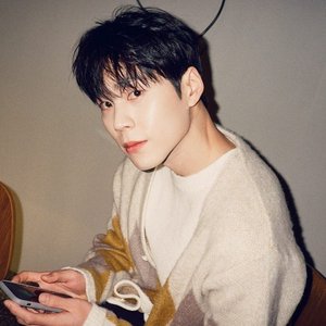 Lee Dongwon(KNK) 的头像