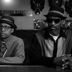 Myron & E with The Soul Investigators 的头像