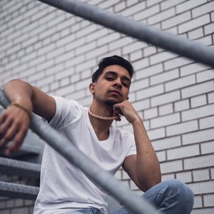 Rajan 的头像