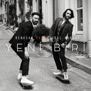 Yeni Biri (feat. Turac Berkay)