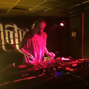 DJ Lion L (Mars exist - Mars Radio) 的头像