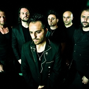 Cayne photo provided by Last.fm