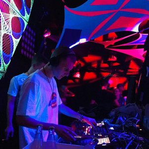 Schameleon 的头像