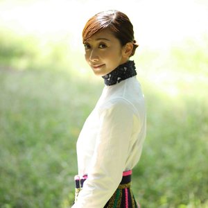 持田香織とCINEMA dub MONKS 的头像