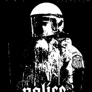 “Police Bastard”的封面