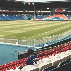48 Hours In Paris - Single
