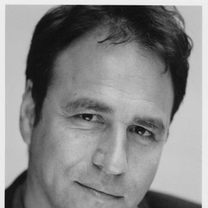Anthony Horowitz 的头像