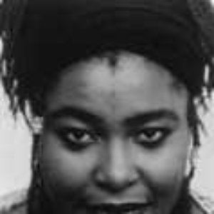 Sharon D Clarke 的头像