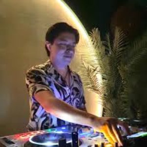 Milton V 的头像