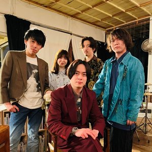 LUCY IN THE ROOM 的头像