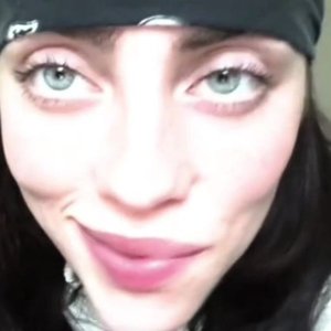 Billie Eilish's eyelash 的头像