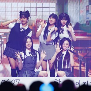 Shiroma Miru, Park Soeun, Elly, CHAERIN, HWISEO 的头像