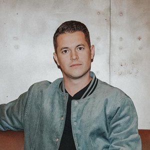 Avatar for Brady Lee