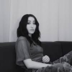 Noah Cyrus & XXXTENTACION 的头像