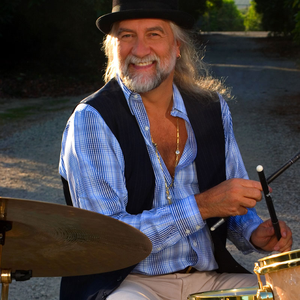 Mick Fleetwood photo provided by Last.fm