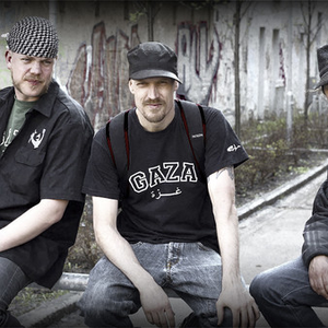 Gatas Parlament photo provided by Last.fm