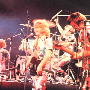 Jigsaw photo provided by Last.fm