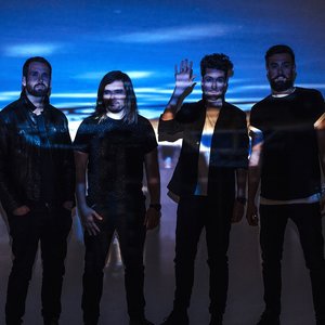 Other People's Heartache, Bastille, Moss Kena 的头像
