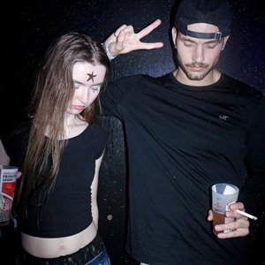 Snow Strippers Archive 的头像